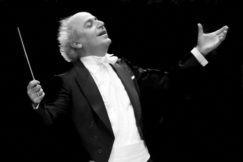 Eduardo Marturet opens the Miami Symphony Orchestra's 25th season Sunday night at New World Center.