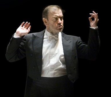 Valery Gergiev conducted the Mariinsky Orchestra Friday night at the Arsht Center.