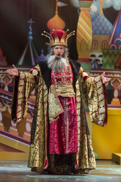 Grigory Soloviov in Rimsky-Korsakov's "The Golden Cockerel" at Sarasota Opera. Photo by Rod Millington