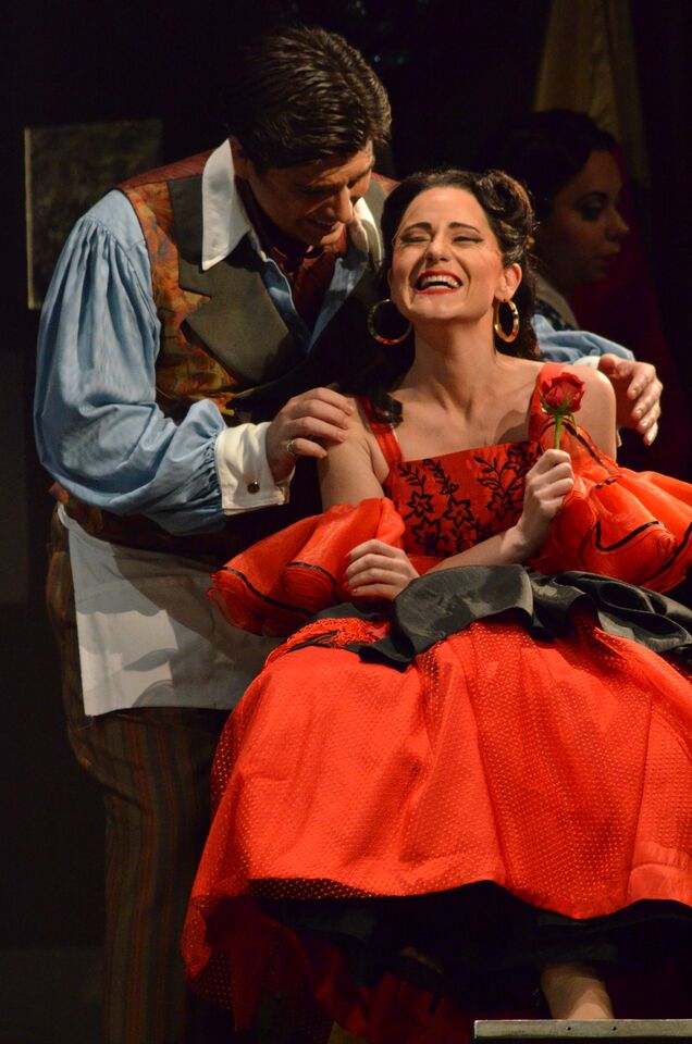 Megan Marino and David Pershall in Florida Grand Opera's production of Rossini's "Barber of Seville." Photo: Brittany Mazzurco Muscato 